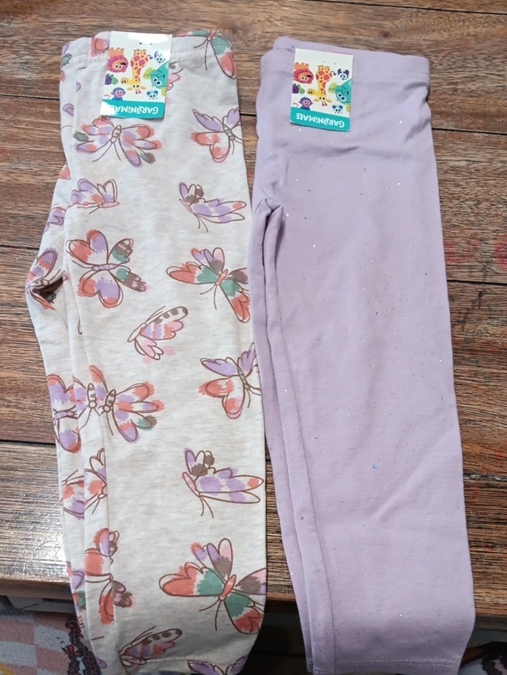 Garanimals Girls Butterfly Print and Lavender Bottoms